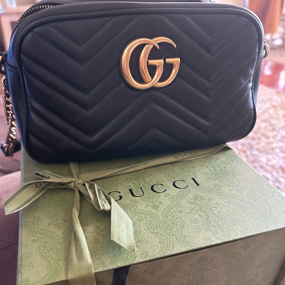 Gucci marmont camera bag